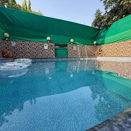 Вилла Blue Heaven- Lonavala 2 Bhk With Private Pool! Экстерьер фото